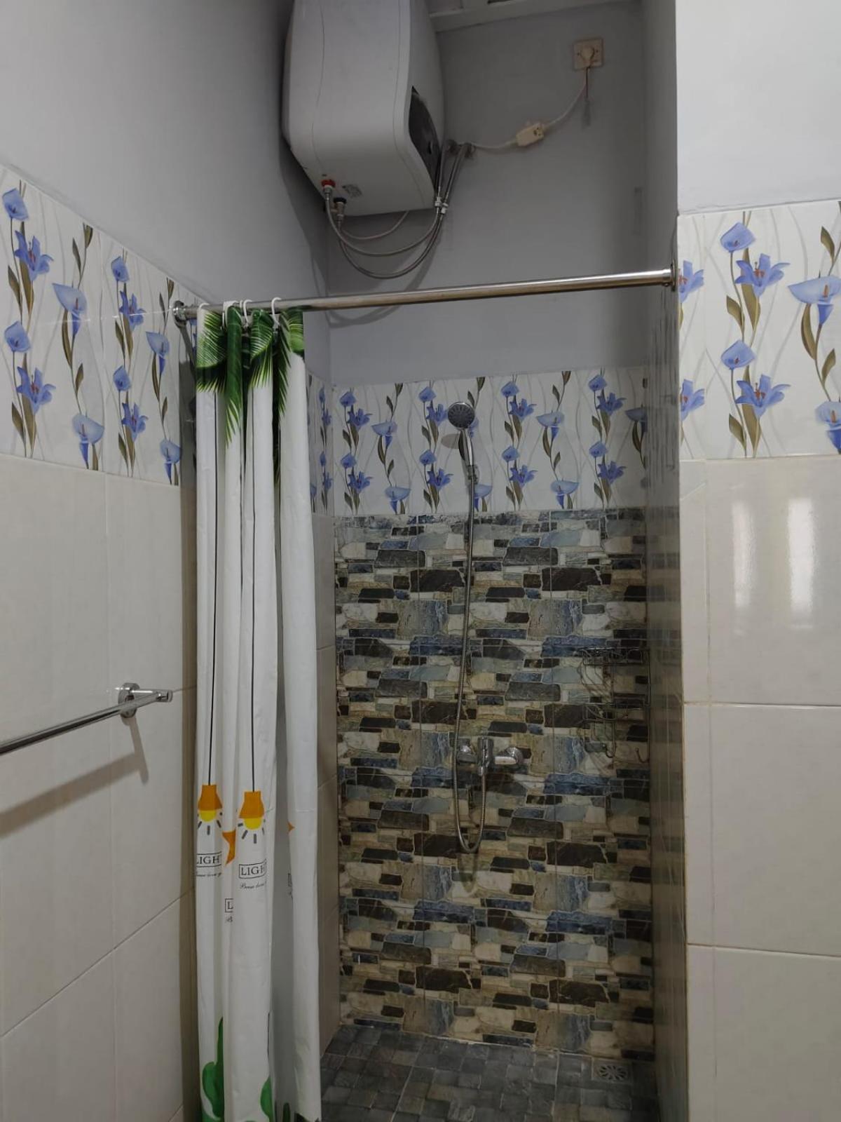 Bajorah Homestay Лембанг Екстериор снимка