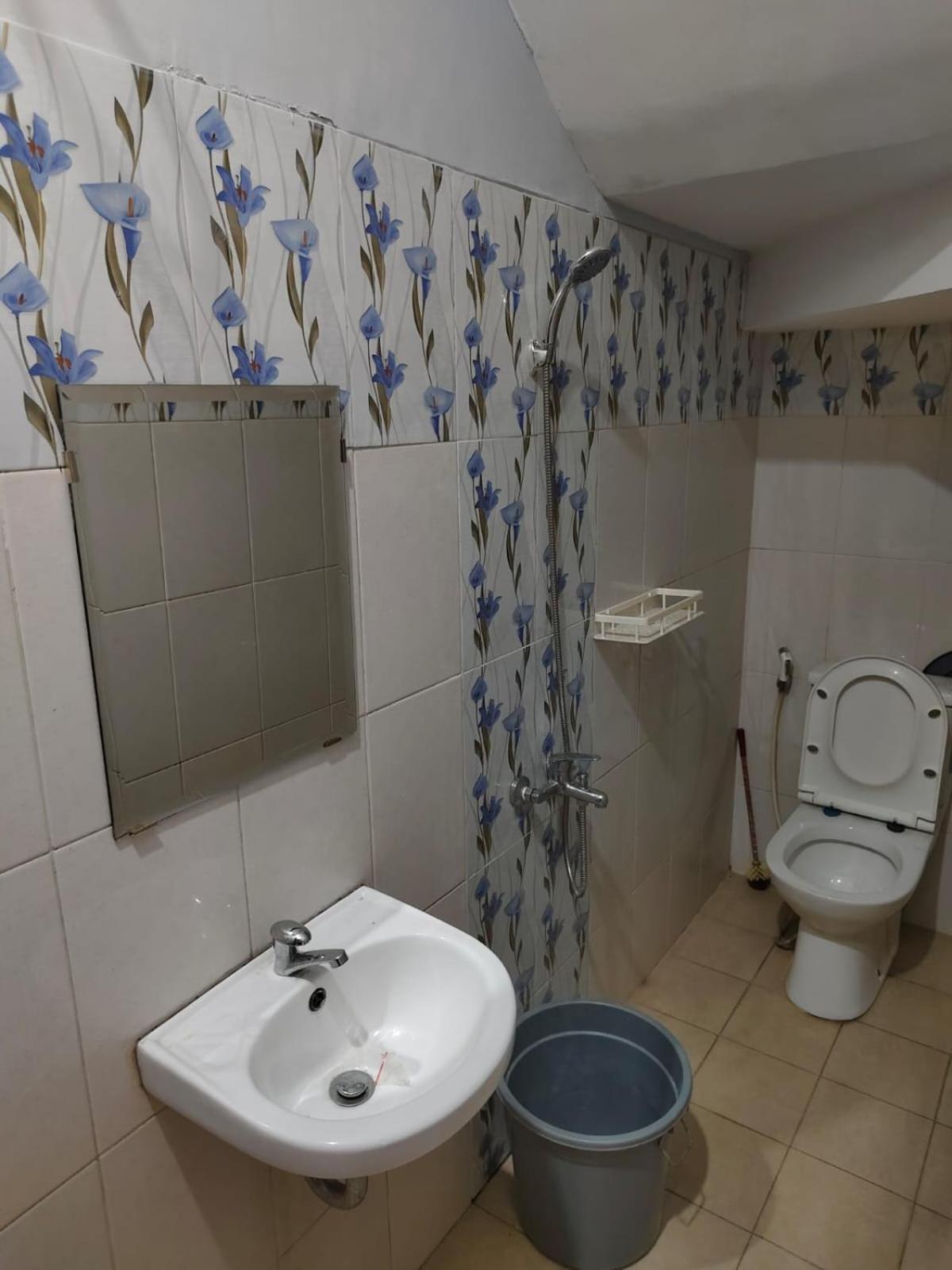 Bajorah Homestay Лембанг Екстериор снимка
